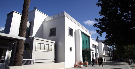 البرلمان القبرصي ينظم مؤتمراً مرئياً للج