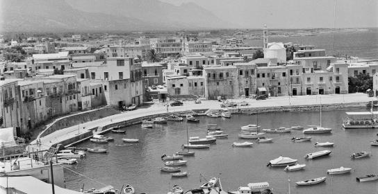 «Η σωτηρία του κράτους είναι ο υπέρτατος