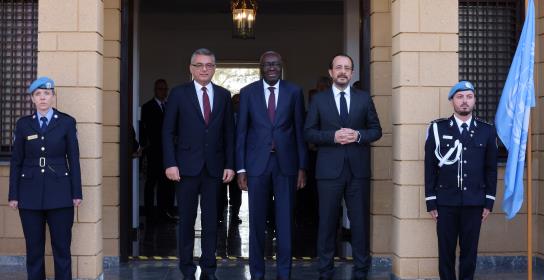 Συγκρατημένη αισιοδοξία ΠτΔ για συνάντησ