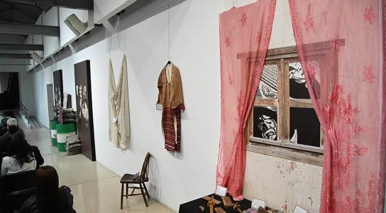 Εγκαινιάστηκε στην Πάφο έκθεση με αντικε