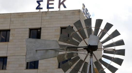 Την αύξηση των ποινών για επιθέσεις σε κ