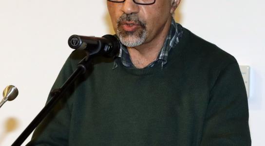 Κυκλοφόρησε η ποιητική συλλογή του Λεωνί