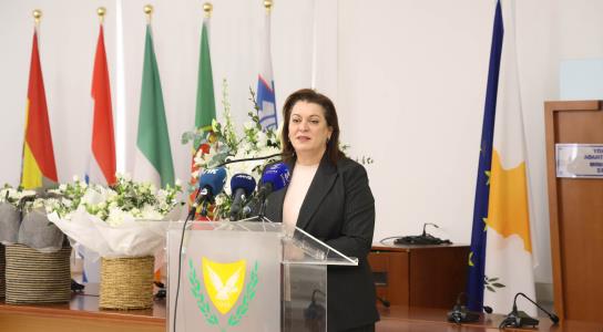 Τιμούμε την κάθε γυναίκα στον κάθε της ρ