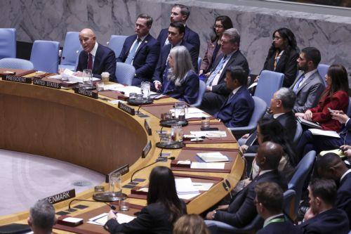 Το Μπαχρέιν ζητά από το Συμβούλιο Ασφαλείας να εγκρίνει χρήση βίας για προστασία της ναυσιπλοΐας στο Oρμούζ