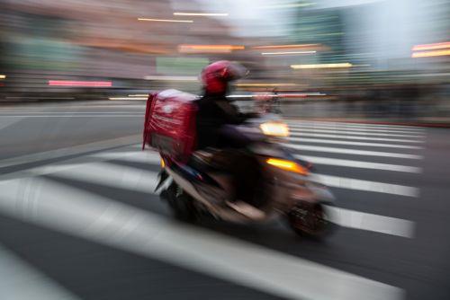 Ληστεία τα ξημερώματα σε βάρος διανομέα φαγητού στη Λεμεσό