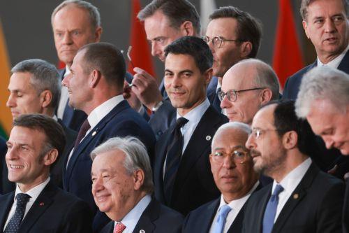 Η ΕΕ μπορεί να βοηθήσει ουσιαστικά στο Κυπριακό είπε ο Πρόεδρος στις Βρυξέλλες, έθεσε και το θέμα των Βάσεων