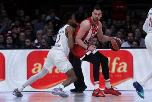 Νίκησε την Μπασκόνια και παραμένει στο κυνήγι της κορυφής ο Ολυμπιακός