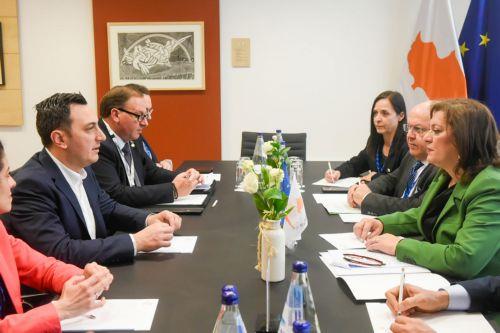 Θέλουμε τους νέους πρωταγωνιστές στις δράσεις μας, λέει η ΥΠΑΝ