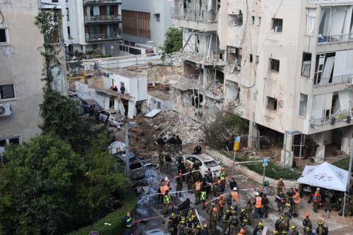 Δυο νεκροί και δυο αγνοούμενοι στα συντρίμμια κτιρίου στη Χάιφα