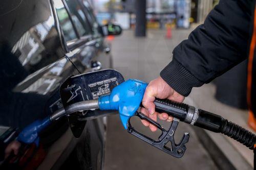 Περίπου το 18% των γαλλικών πρατηρίων βενζίνης δεν έχουν κάποιο καύσιμο, λέει η Υφ. Ενέργειας