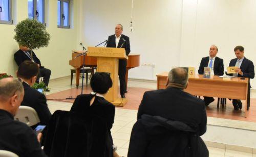 Η προσφορά στην πατρίδα εκδηλώνεται και στην καθημερινότητα, λέει ο ΥΠΑΜ