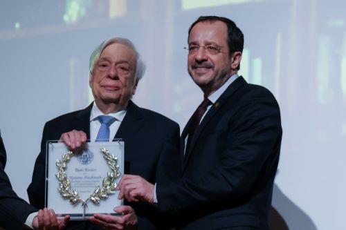 Το πλέγμα διεθνούς δικαίου επιβάλλει ότι η ΚΔ μόνο ως Ομοσπονδία μπορεί να υπάρξει, λέει ο Π. Παυλόπουλος