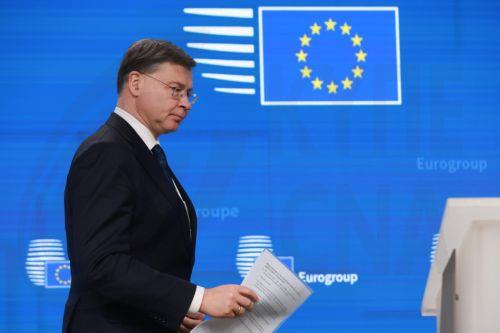 Ντομπρόβσκις στο Eurogroup: Κίνδυνος «στασιμοπληθωριστικού σοκ» στην Ευρώπη