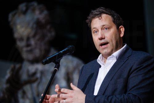 Να δούμε σοβαρά την επάρκεια αεροπορικών καυσίμων, λέει ο Γερμανός Αντικαγκελάριος