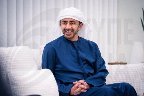 Kombos discusses regional developments with UAE FM in telephone conversation