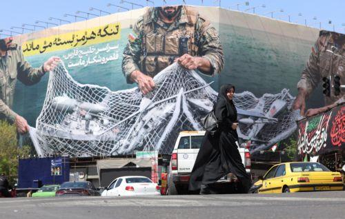 Η Τεχεράνη εξετάζει ειρηνευτική πρόταση, είπε ανώτερος αξιωματούχος στο Ρόιτερς