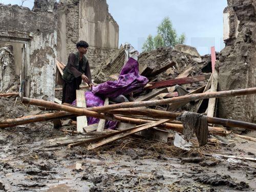 Στους 222 οι νεκροί εξαιτίας της κακοκαιρίας σε Αφγανιστάν και Πακιστάν