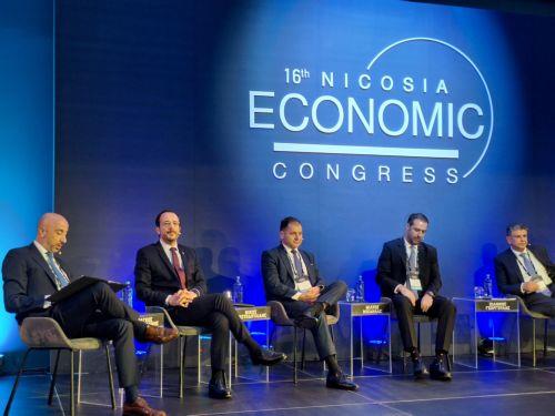 قبرص تسعى إلى التوصل إلى اتفاق بشأن الغاز بحلول أبريل والإنتاج في 2027