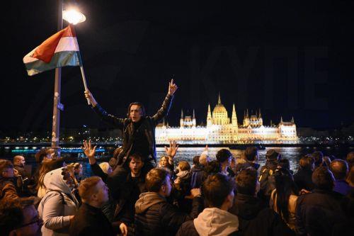 Το αντιπολιτευόμενο Tisza κερδίζει 132 έδρες στο 199μελές κοινοβούλιο στην Ουγγαρία