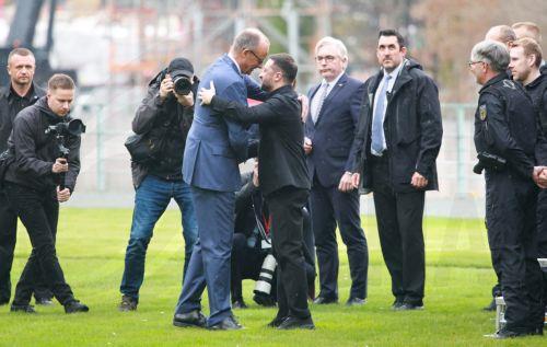 Γερμανοουκρανικές διαβουλεύσεις στο Βερολίνο για πρώτη φορά από το 2004