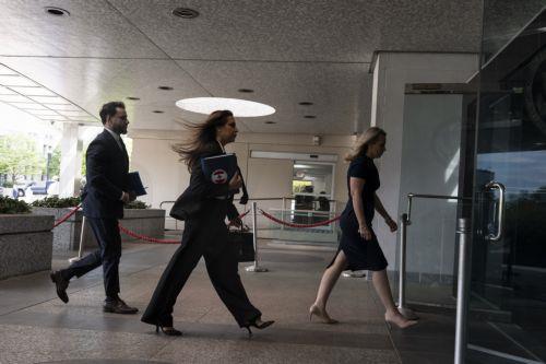 Πώς «διάβασε» ο Τύπος στον Λίβανο τις συνομιλίες με Ισραήλ στην Ουάσιγκτον