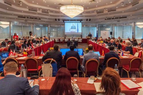 Η θαλάσσια συνδεσιμότητα βασικό συστατικό ευρωπαϊκού συστήματος μεταφορών, λέει η ΓΔ Υπ. Μεταφορών