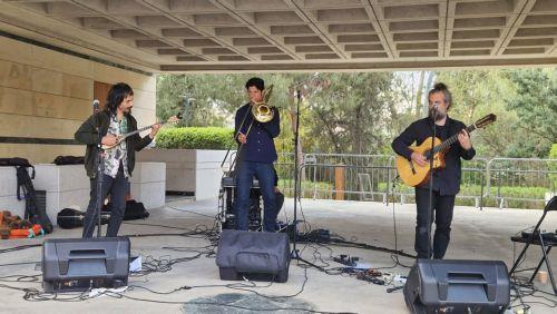 Τα οικοσυστήματα δεν γνωρίζουν διαχωριστικές γραμμές, είπε η Επ. Περιβάλλοντος