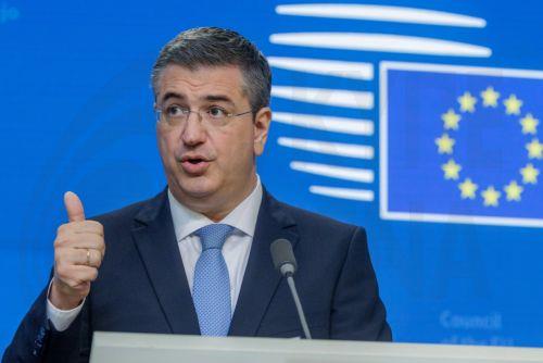 Προς νέο παρατηρητήριο καυσίμων, λέει ο Τζιτζικώστας