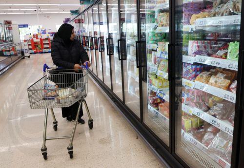 Στο 3,3% εκτινάχθηκε ο πληθωρισμός στη Βρετανία λόγω αύξησης των τιμών ενέργειας