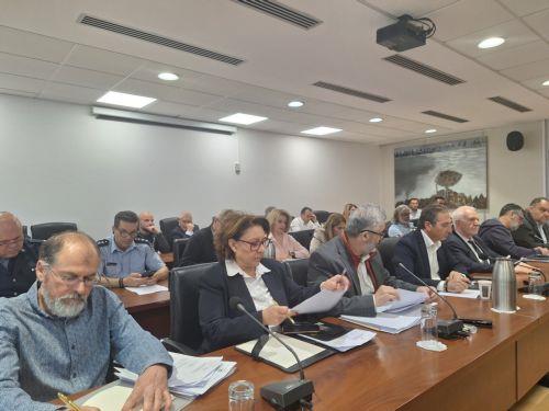 ارتفاع إصابات الحمى القلاعية في قبرص وسط احتجاجات المربين