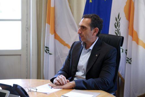 Αναζωογόνηση κοινοτήτων με €91 εκ. είπε ο ΥΠΕΣ σε εγκαίνια στην Απεσιά