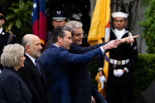 Ο ΥΠΑΜ των ΗΠΑ καταθέτει στο Κογκρέσο για τον πόλεμο στη Μέση Ανατολή