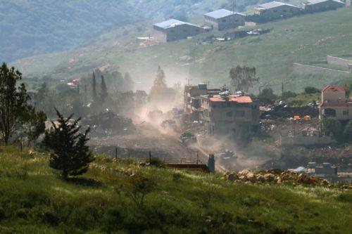 Η Χεζμπολάχ λέει ότι ενισχύει τους μαχητές της στο νότιο Λίβανο παρά τον αφοπλισμό