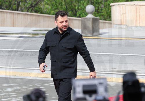 Ο Πρόεδρος Ζελέσνκι επισκέφθηκε την πρώτη γραμμή του μετώπου