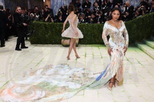 Aφιερωμένο στον John Galliano το Met Gala του 2027