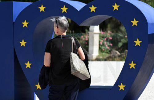 Ως 6/11 υποβολή αιτήσεων για το Βραβείο της Κοινωνίας των Πολιτών της ΕΟΚΕ