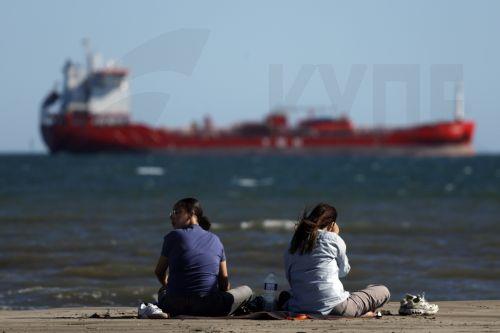 Αρπαγή πλοίου ανοικτά των ακτών ΗΑΕ από άγνωστους, κατευθύνεται προς Ιράν
