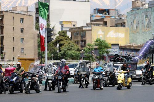 Ο στρατός των ΗΠΑ εξαπολύει νέα σειρά βομβαρδισμών στο Ιράν