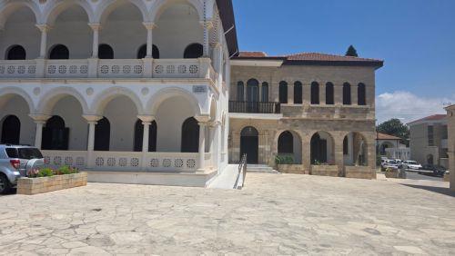 Ηπιο κλίμα αναμένεται κατά την παράδοση της Μητρόπολης Πάφου στον Γρηγόριο, αναφέρουν πηγές