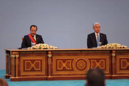 Αναγνωρίζουμε έναν σπουδαίο ηγέτη, είπε ο Τοκάγιεφ για τον ΠτΔ