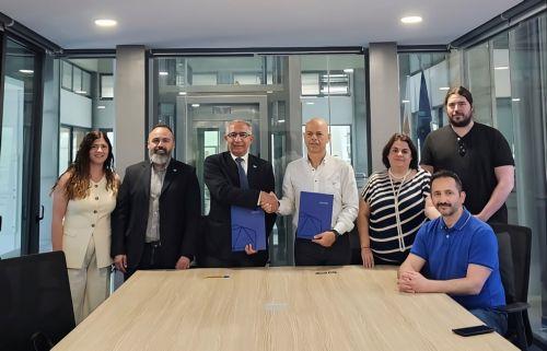 Υπογραφή Μνημονίου Συνεργασίας ΕΟΑ Λεμεσού και Κέντρου Αριστείας CYENS