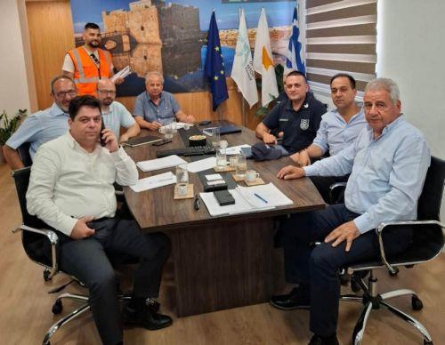 A. Ονησιφόρου: Άμεσος συντονισμός Δήμου Πάφου, ΕΟΑ και Τροχαίας για περιορισμό απωλειών νερού