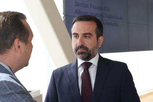 Νέα εποχή για ΕΕ σηματοδοτεί το Σύμφωνο για Μετανάστευση, λέει ο Υφ. Μετανάστευσης