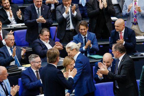 Νέα δημοσκοπική άνοδος του ακροδεξιού AfD στη Γερμανία