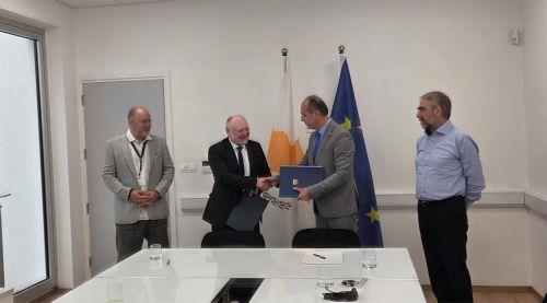 Για στήριξη επιχειρήσεων ΔΕΑ το 2026 η συνεισφορά που συνυπογράφηκε με UNDP, λέει το Γραφείο Επ. Προεδρίας