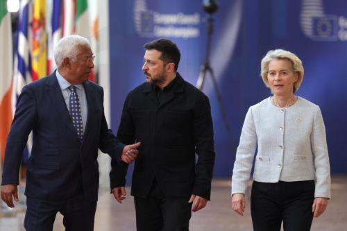 Μήνυμα στήριξης προς Ουκρανία από Κόστα, φον ντερ Λάιεν στη Σύνοδο Κορυφής