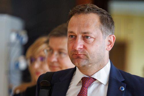 «Υπάρχει ακόμη δουλειά που πρέπει να γίνει», λέει ο Επίτροπος Χάνσεν για τον ΟΠΕΚΕΠΕ