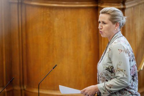 Η Γροιλανδία δεν πωλείται, επαναλαμβάνει η Πρωθυπουργός της Δανίας