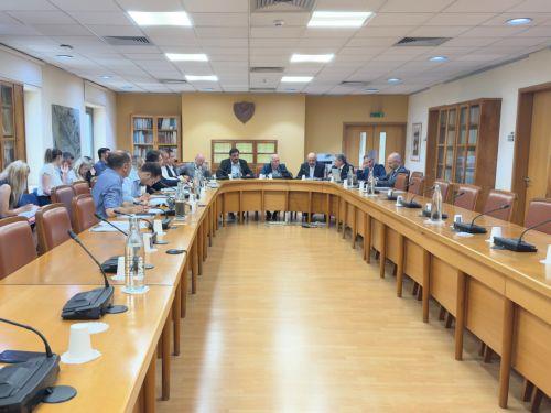 Ζήτημα κοινοβουλευτικού ελέγχου της Ελεγκτικής Υπηρεσίας τέθηκε στην Επ. Ελέγχου