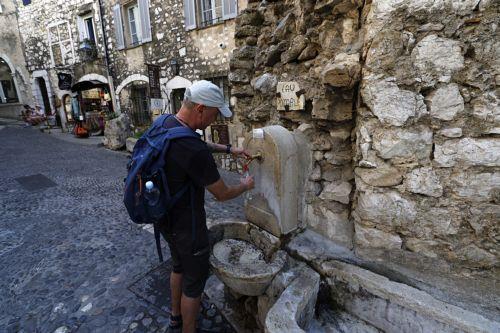 Γαλλία: Αύξηση 85% σε θανάτους ατόμων 75 ετών και άνω κατά την εβδομάδα του καύσωνα
